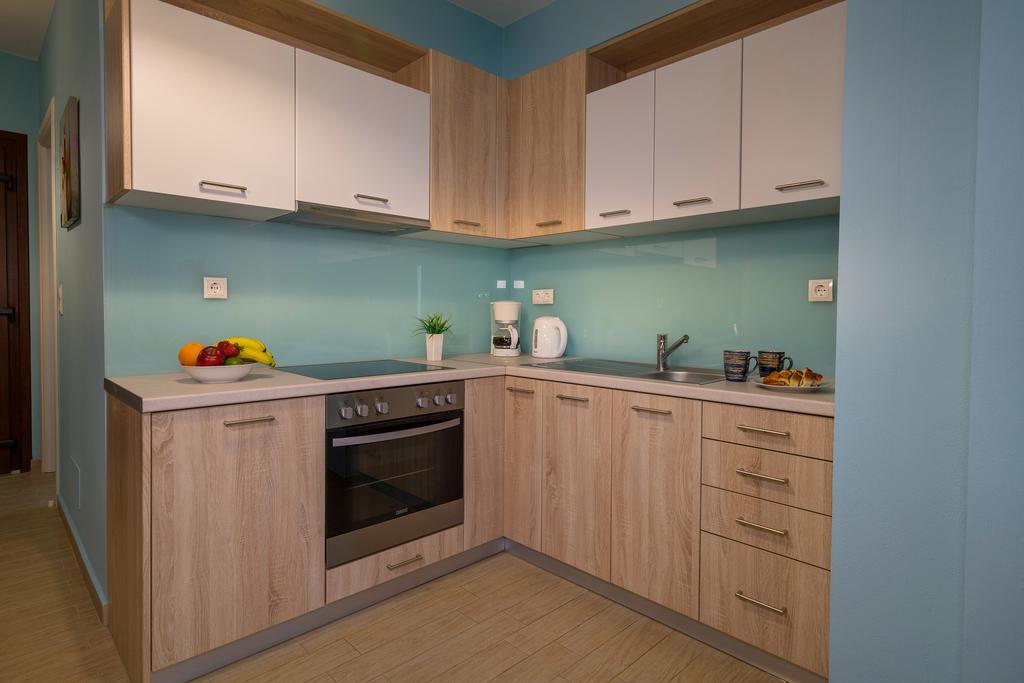 פלאקיאס Stella In The Village Suites מראה חיצוני תמונה